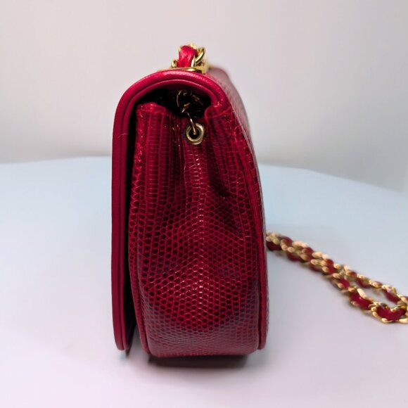Chanel Rare Vintage Red Lizard Leather Mini Rectangular Flap Bag - Picture 6 of 16